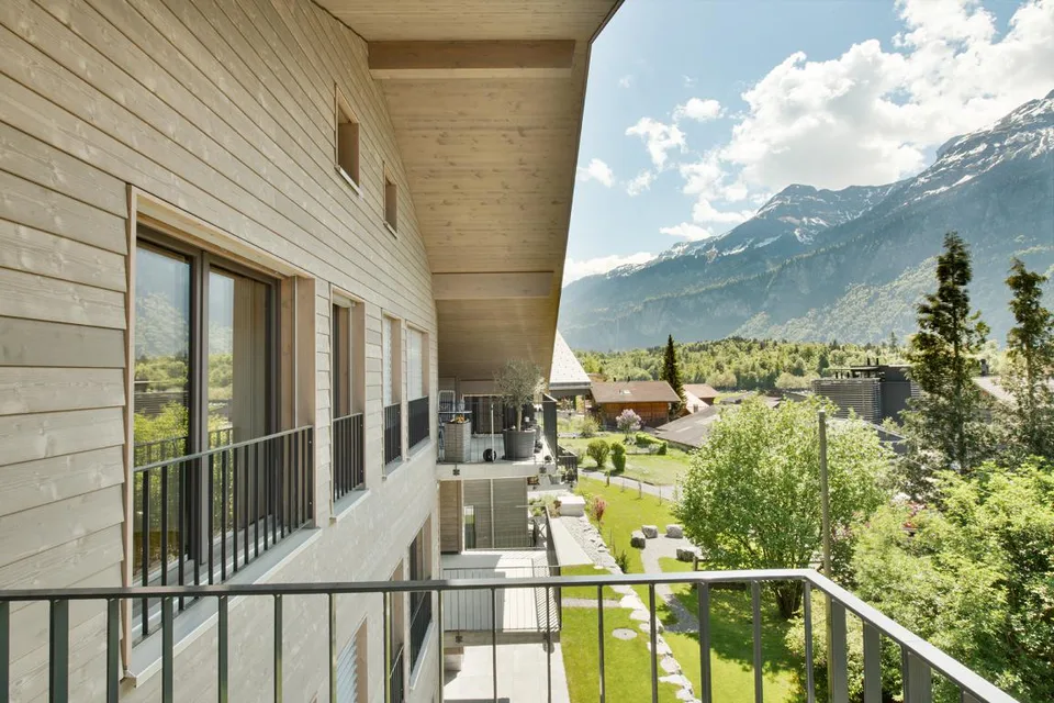 Appartement de 3,5 pièces en mansarde avec panorama montagnard