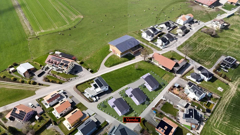 Magnifica villa individuale nuova di 5,5 locali con grande giardino a Lovens