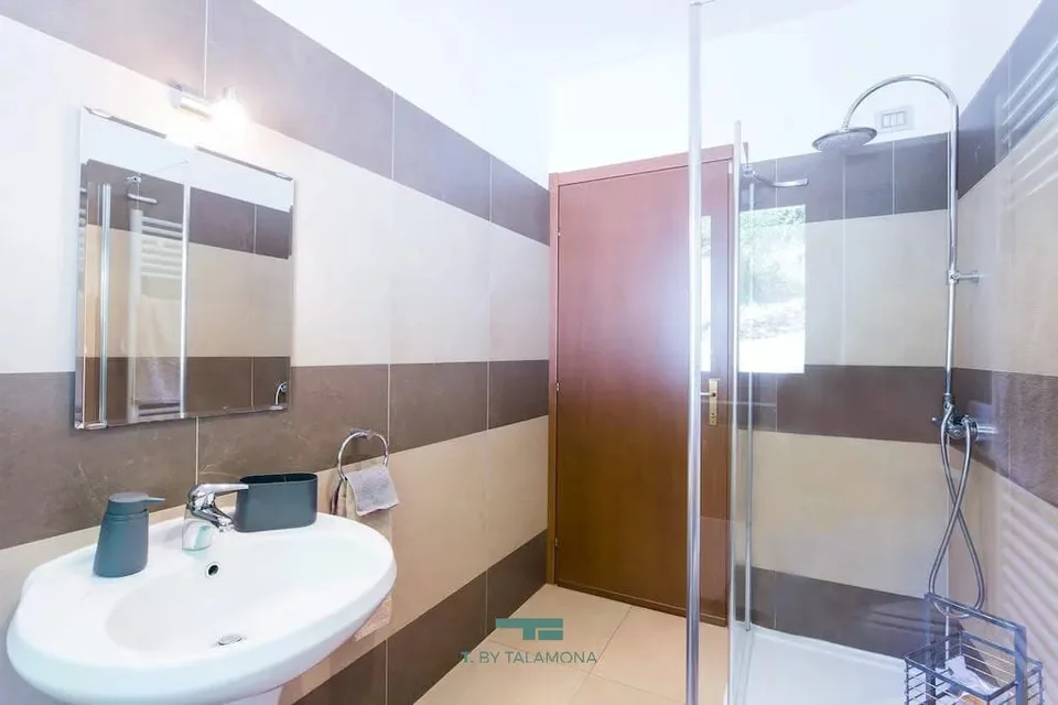 Casa a schiera con vista lago - Dumenza – foto 12 di 13