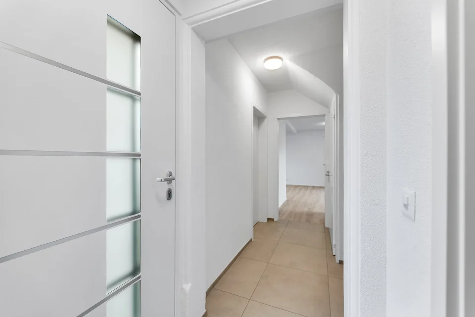 6-Zimmer-Einfamilienhaus mit Garten und Garage in Winznau