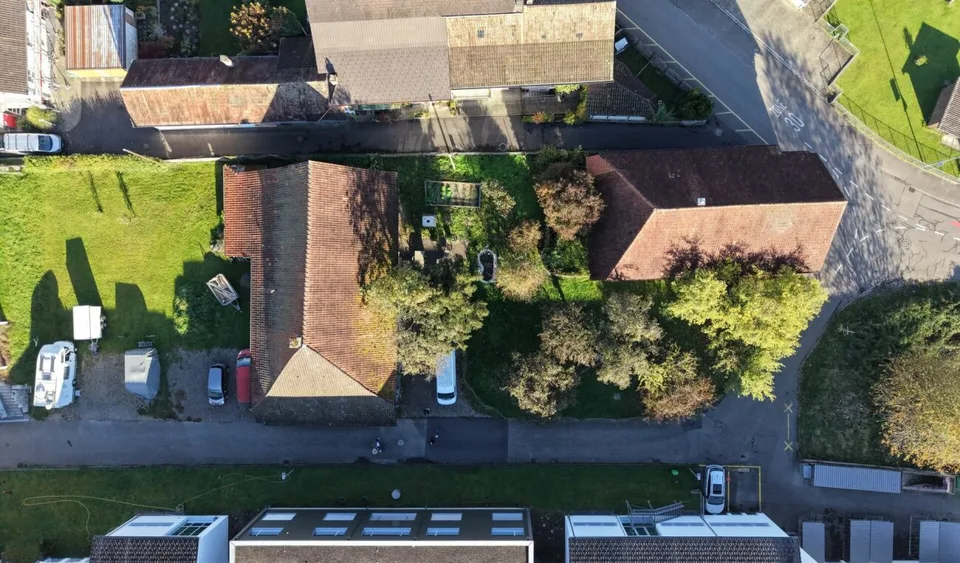 Bauland mit Abbruchliegenschaften