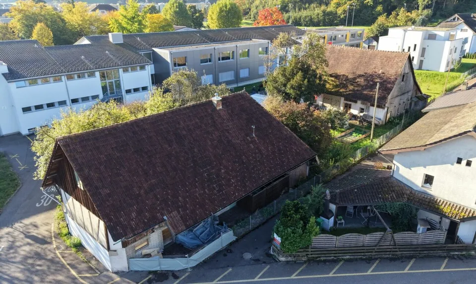 Terreno con proprietà da demolire