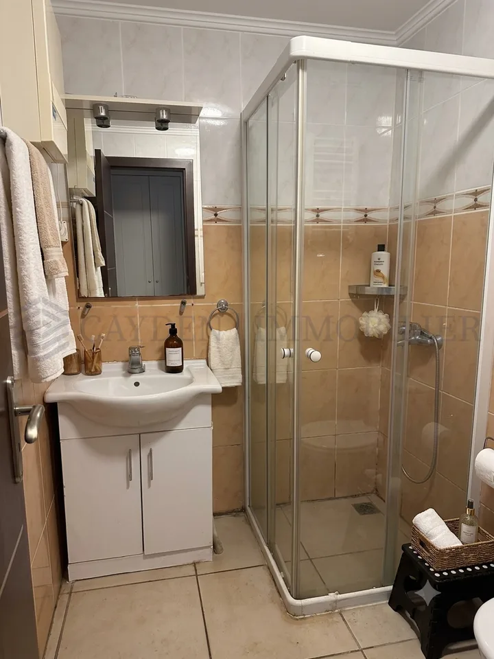 Casa con 6 alloggi e alto rendimento locativo! – foto 9 di 13