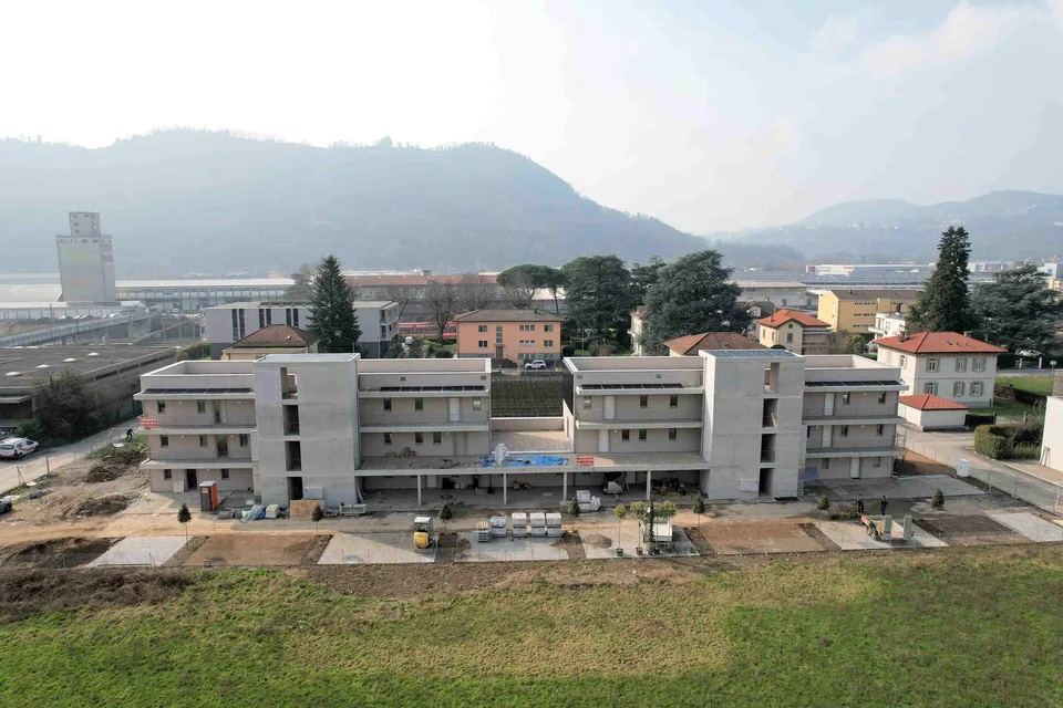 Nuovo appartamento con grande terrazza in zona comoda e strategica