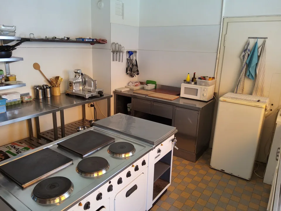 Casa di 8,5 locali con ristorante e riserva di terreno edificabile – foto 17 di 22