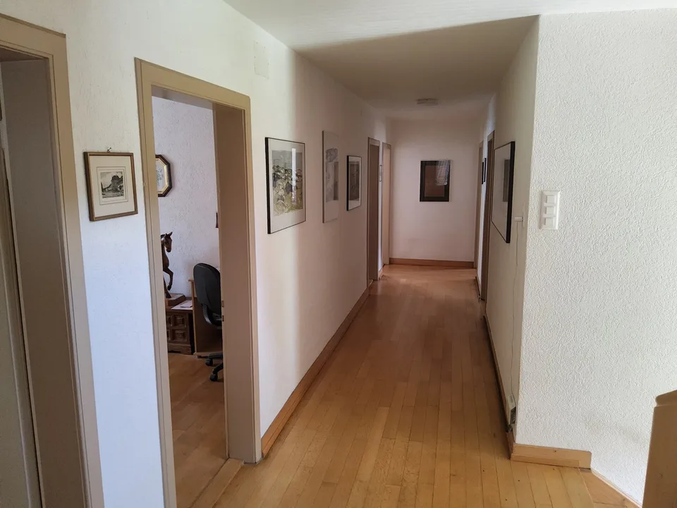 Casa di 8,5 locali con ristorante e riserva di terreno edificabile – foto 13 di 22