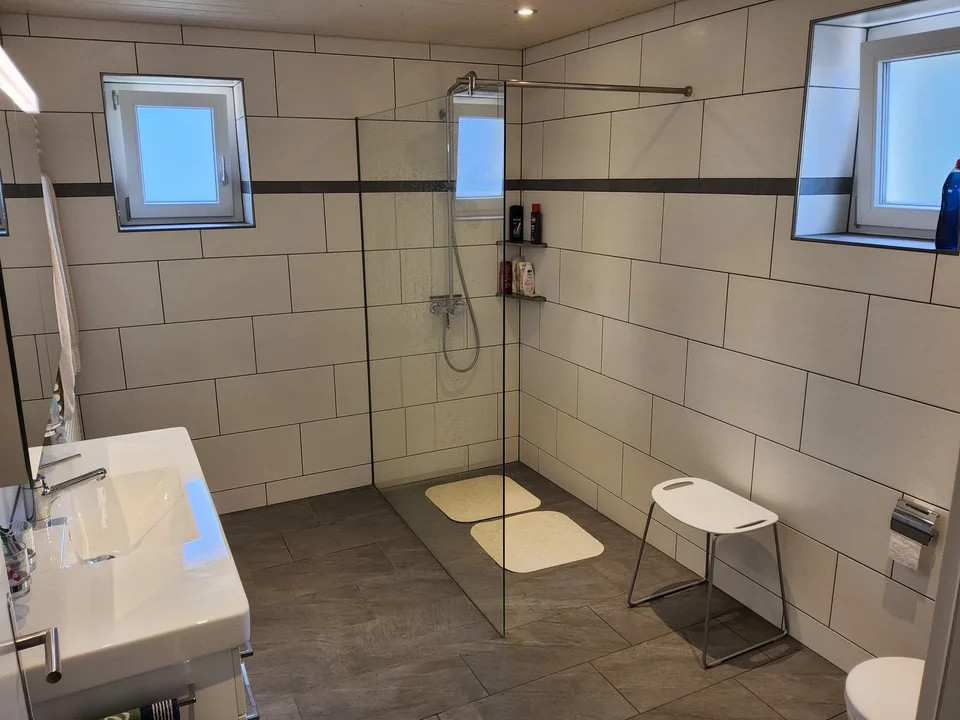 Casa di 8,5 locali con ristorante e riserva di terreno edificabile – foto 8 di 22