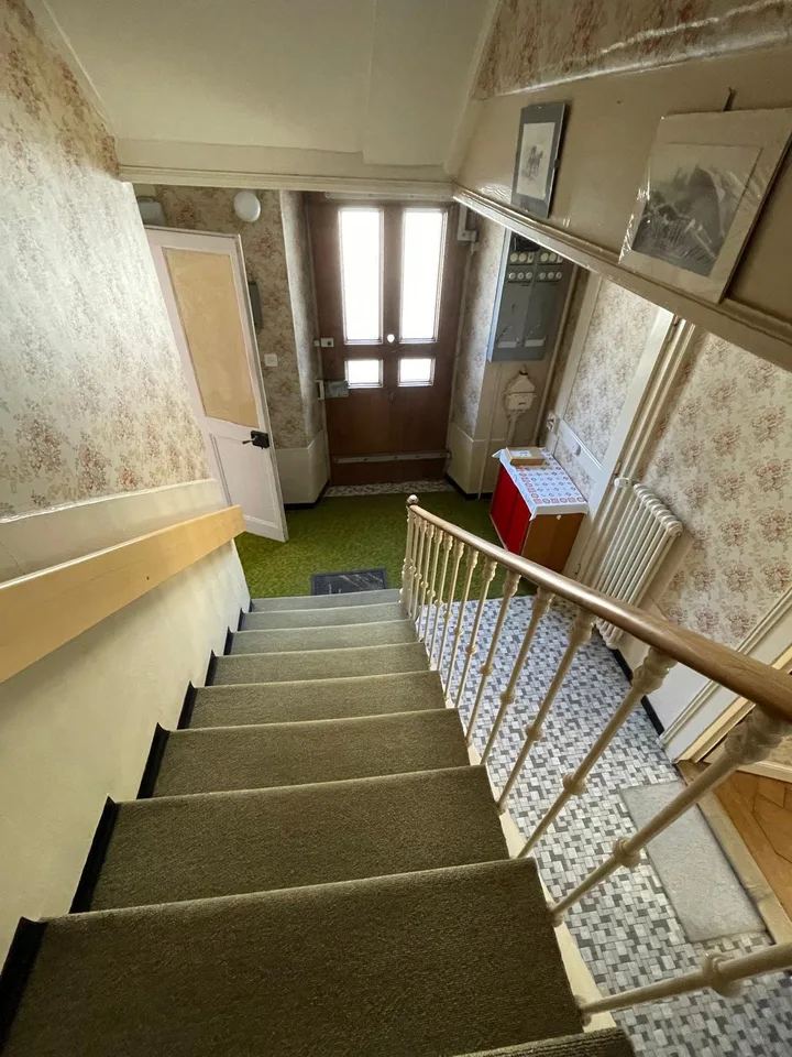 2123 St-Sulpice Vendita di una vecchia casa di villaggio da ristrutturare con grande terreno – foto 12 di 14