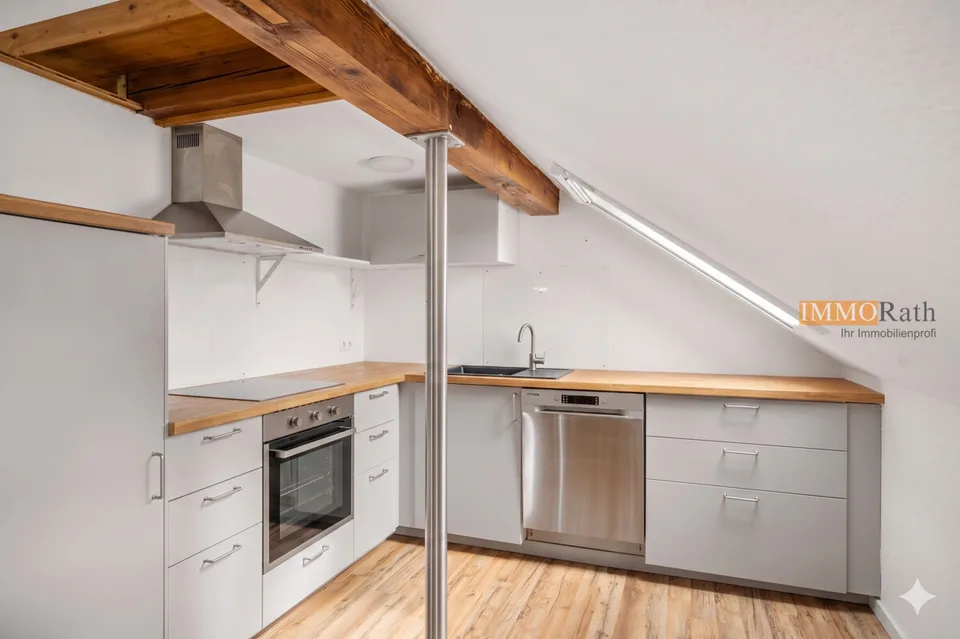 IMMORath.de - Maison multifamiliale rénovée avec trois unités de logement énergétiquement efficaces – photo 12 sur 13