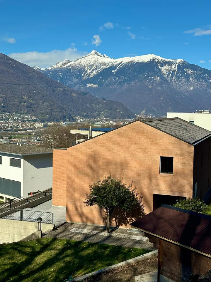 Villa unifamiliare di 7 locali con vista panoramica a Sant'Antonino