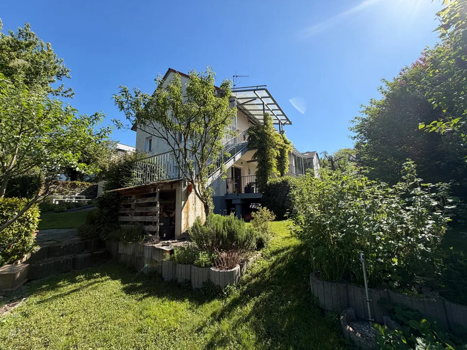 Vivere con stile come in una casa unifamiliare, 225 mq di maisonette con giardino e alta efficienza energetica