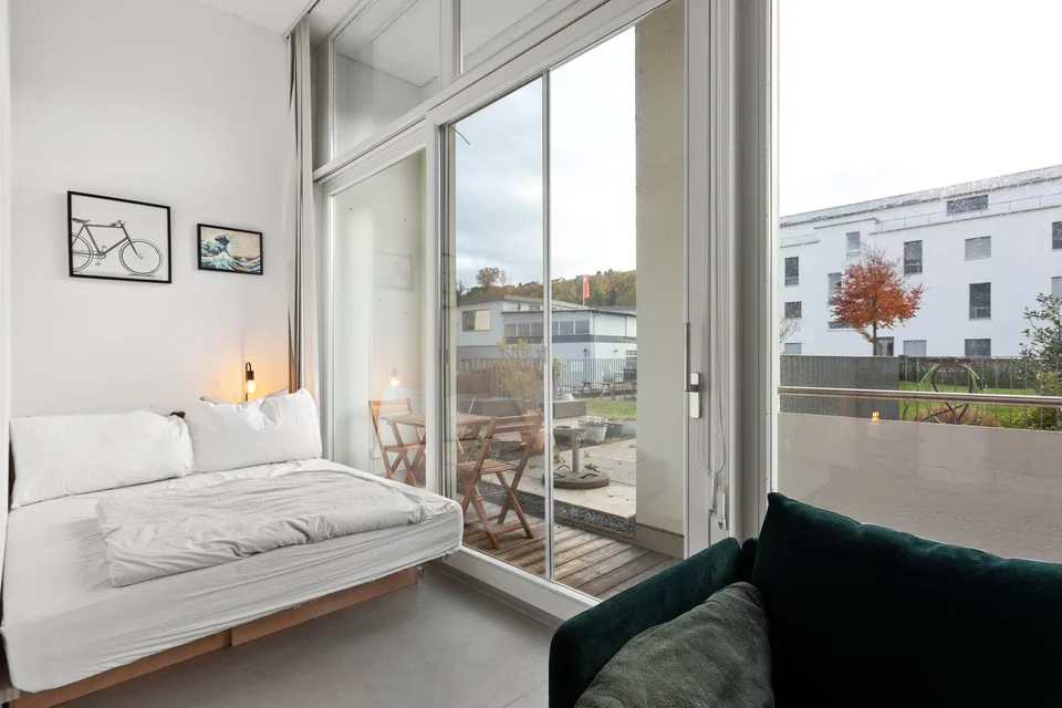 Beautiful loft with a view of the lake – photo 9 of 15