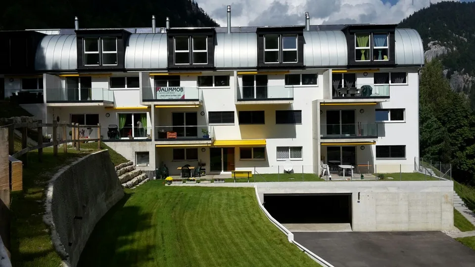 2114 Fleurier/NE Wohnung 143 m2 PPE Dachgeschoss-Duplex 5,5 Zimmer