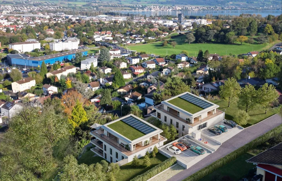 LOGEMENT DE STANDING AVEC VUE LAC !