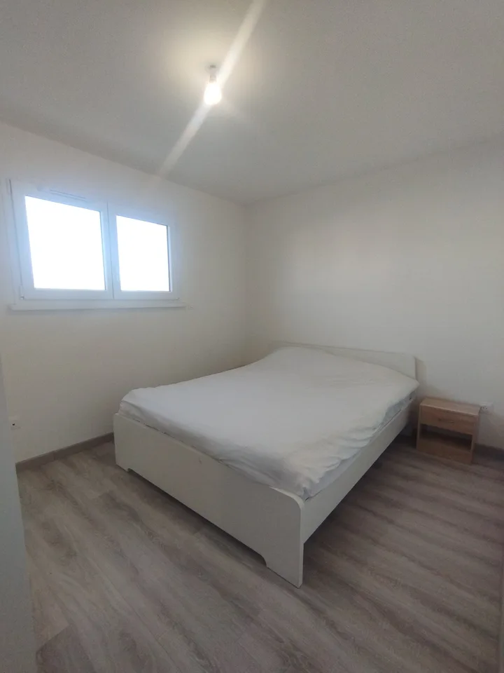 Casa contemporanea vicina al confine svizzero – foto 11 di 13