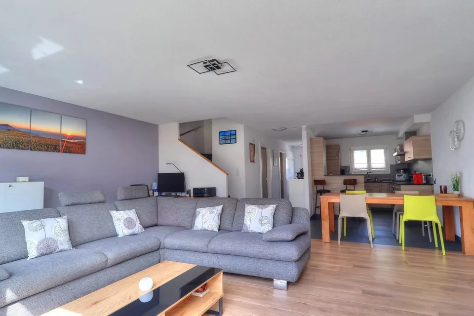 Saillon | Magnifico appartamento duplex di 4.5 locali, completamente ristrutturato