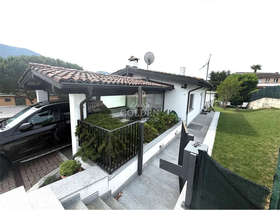 Porza, splendida casa di 5.5 locali con terrazzo panoramico e unità in
