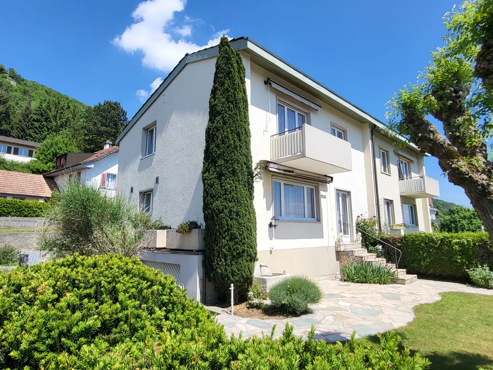 Casa a schiera di 4,5 locali in posizione soleggiata