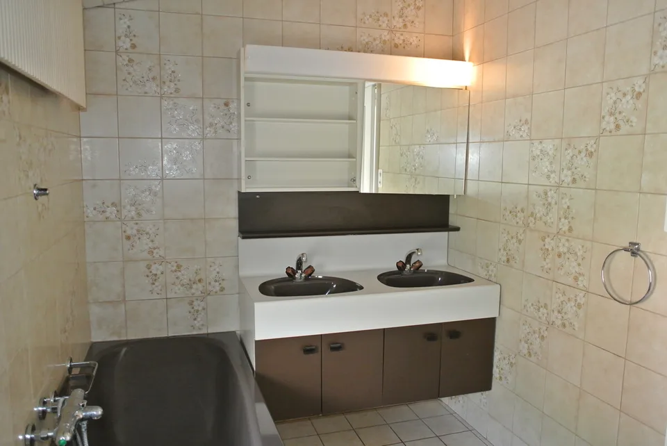 Maison mitoyenne de 4,5 pièces dans un emplacement ensoleillé – photo 10 sur 13