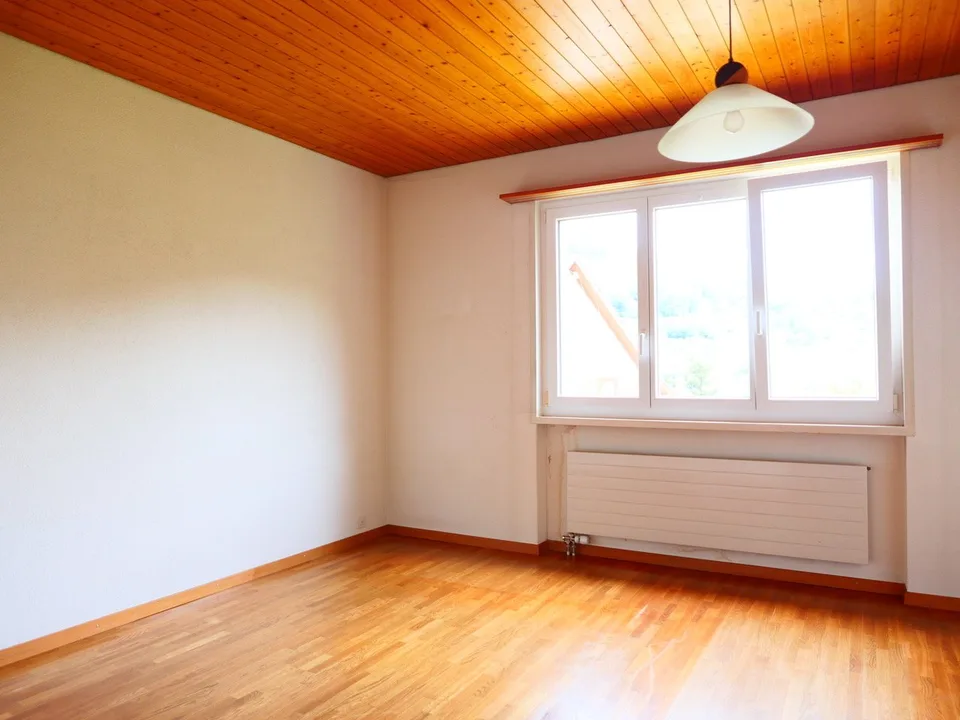 Maison individuelle, bien entretenue avec emplacement élevé pour vivre et une belle vue ... – photo 9 sur 20