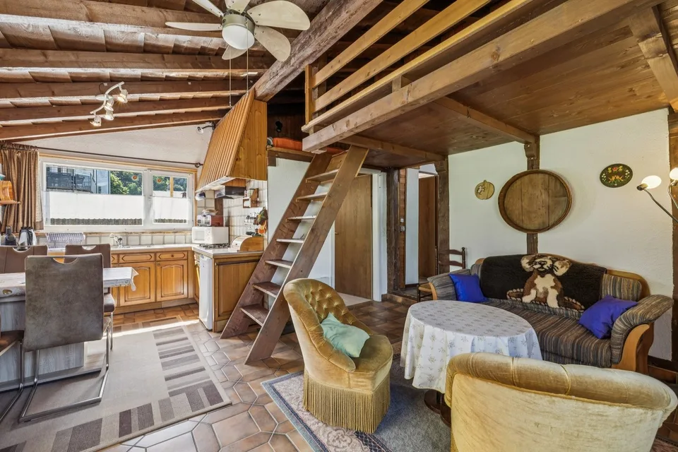 Gebäude mit Werbe Potential - atemberaubender Blick auf den Joux-See – Foto 9 von 13