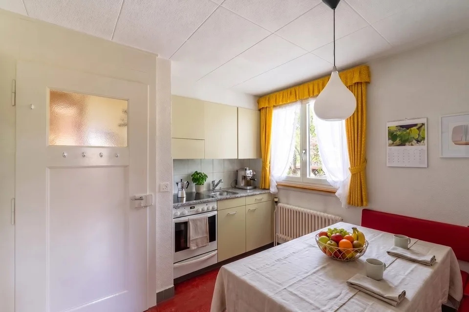 Maison de famille charmante avec beaucoup de potentiel et grand jardin