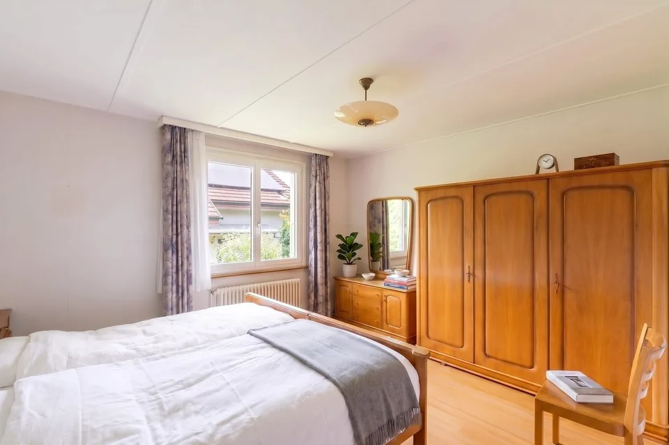 Maison de famille charmante avec beaucoup de potentiel et grand jardin