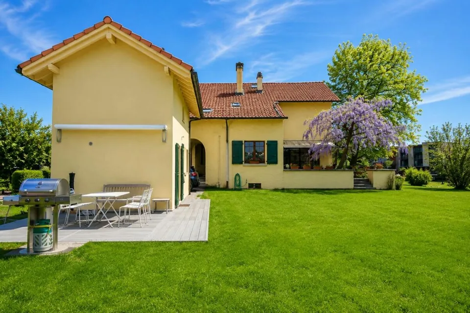 Verkauf mit Charme: 5-Zimmer-Wohnung in Plan-les-Ouates