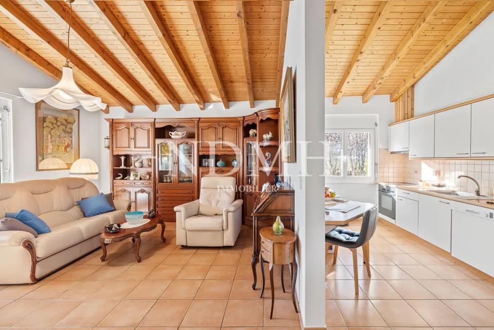 Grande villa avec deux appartements indépendants