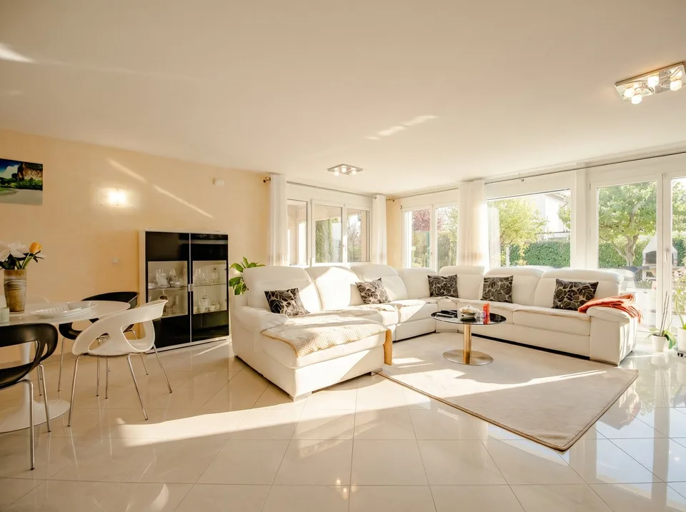 VENDUTA - Casa di 6.5 locali in un quartiere familiare ricercato