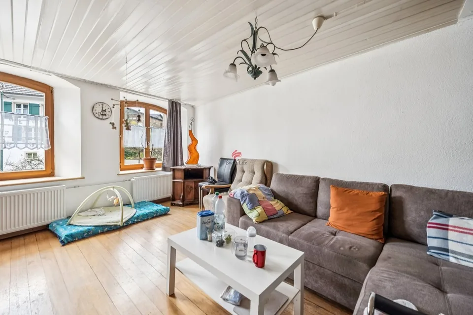 Casa multifamiliare attraente con redditi locativi stabili – foto 9 di 10