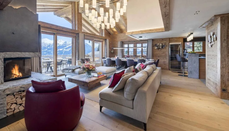 PRÄCHTIGES CHALET - PANORAMABLICK - 5 SCHLAFZIMMER