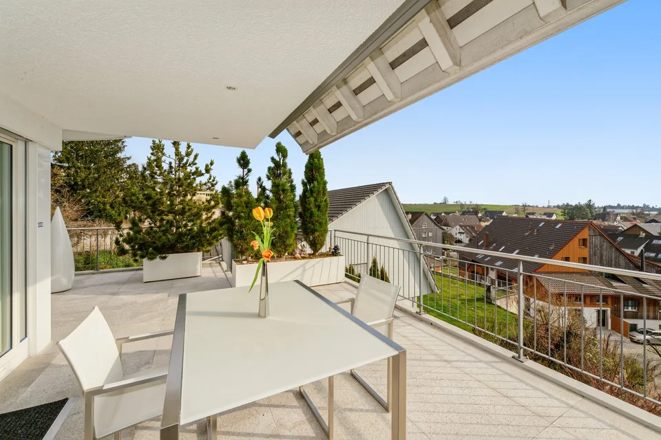 La tua nuova casa: casa unifamiliare di 6,5 locali con una vista magnifica fino alle montagne