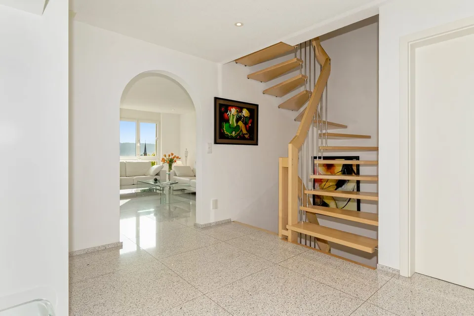 La tua nuova casa: casa unifamiliare di 6,5 locali con una vista magnifica fino alle montagne