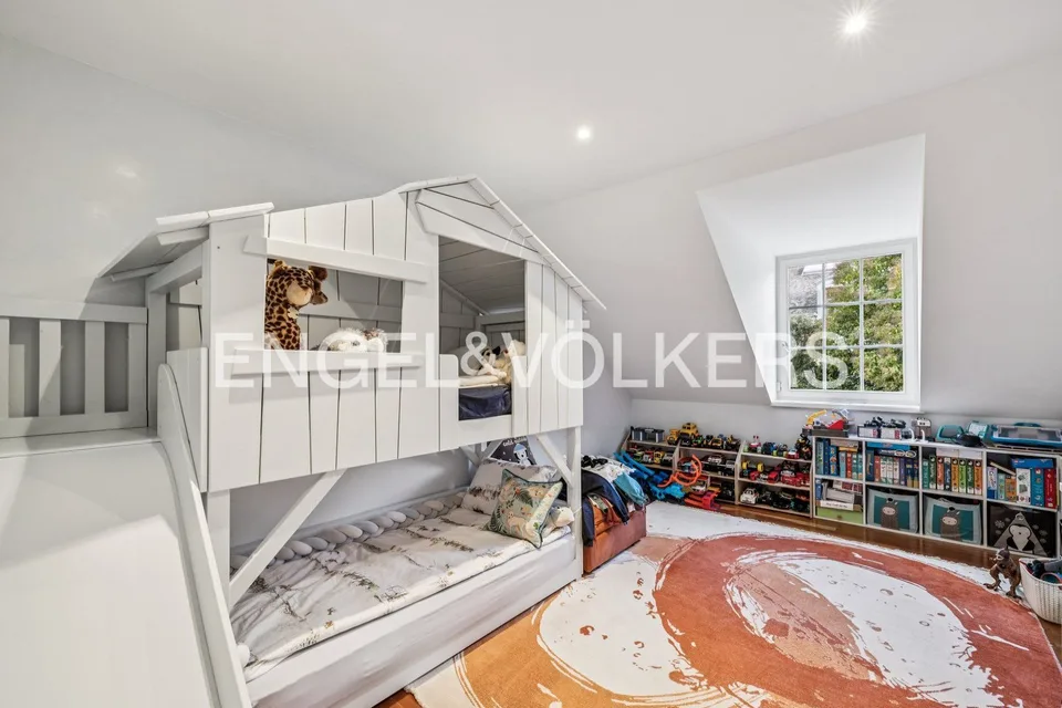 Elegante casa familiare a Cologny