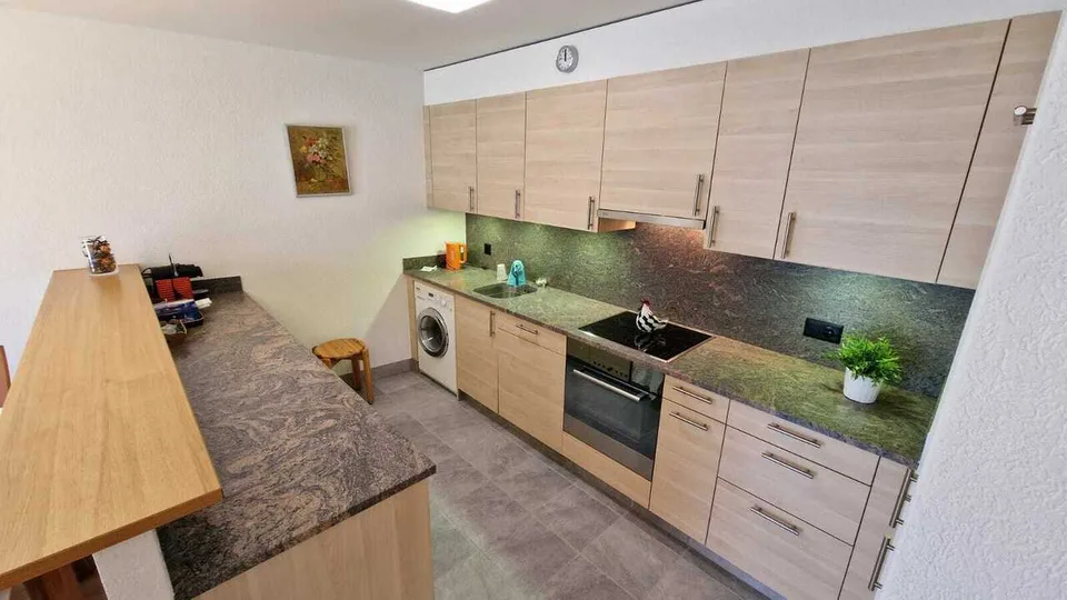 MOLTO BELLO APPARTAMENTO 2 LOCALI - COME NUOVO - SITUATO NEL COMPLESSO BAINS DE SAILLON