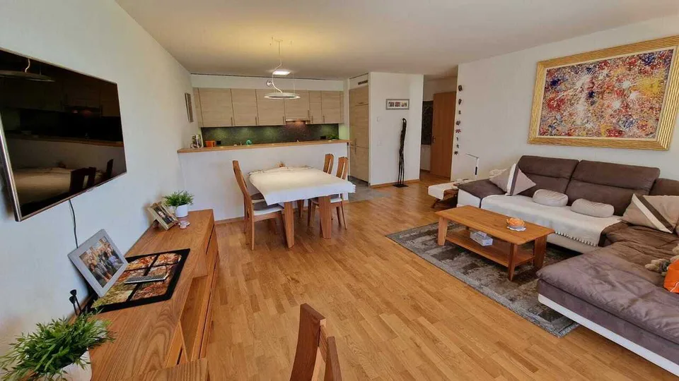 MOLTO BELLO APPARTAMENTO 2 LOCALI - COME NUOVO - SITUATO NEL COMPLESSO BAINS DE SAILLON