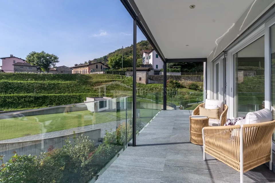 Villa à Manno