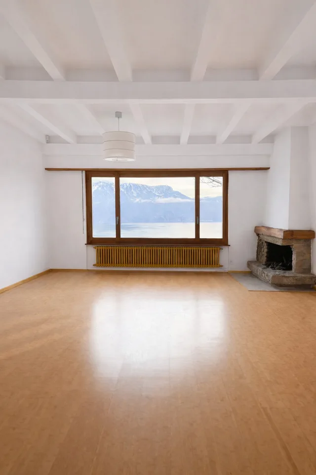 Spacieuse villa bénéficiant d'une vue imprenable sur le lac