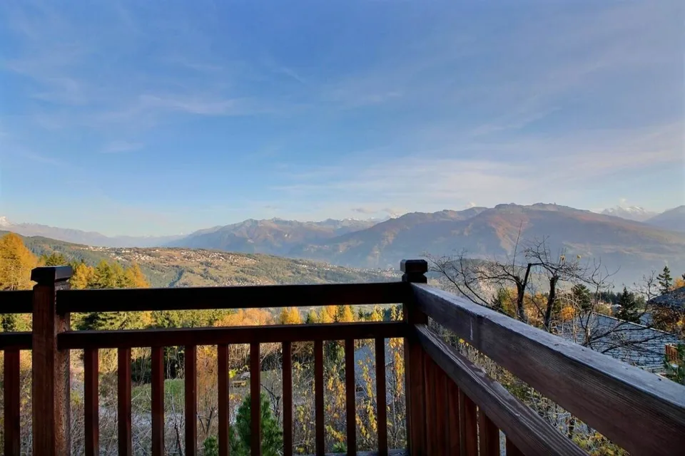 Chalet di 7 locali ad Anzère – foto 16 di 18