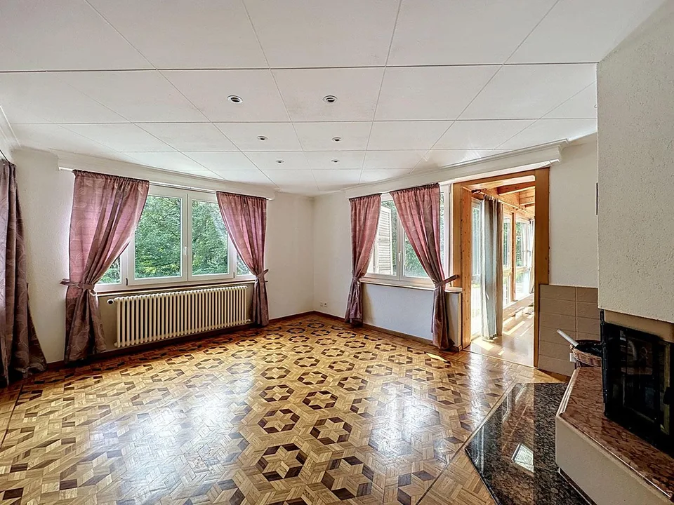 In esclusiva - Grande appartamento con giardino privato, terrazza e balcone