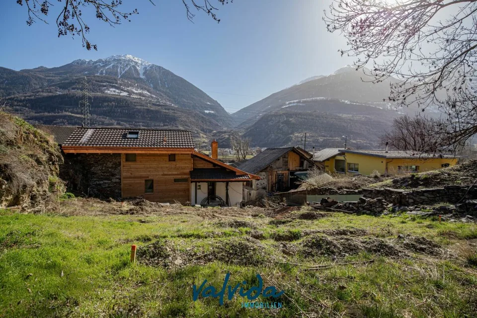 4.5-Zimmer Neubau EFH an sonniger und ruhiger Lage in Getwing (Gampel-Bratsch)