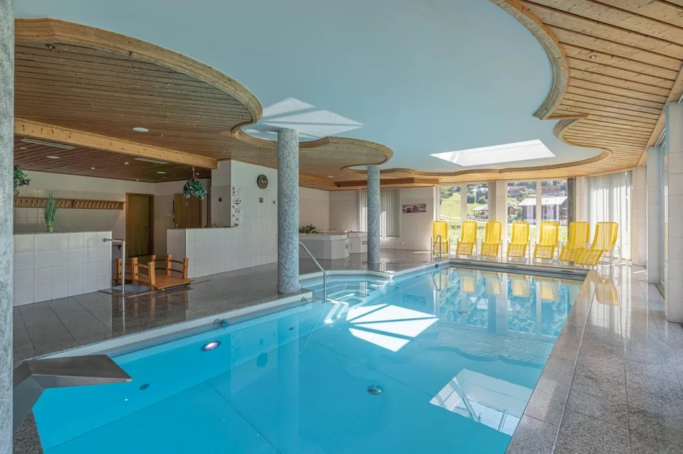 Resort alberghiero stiloso con charme alpino – Investimento unico per albergatori e visionari – foto 10 di 11