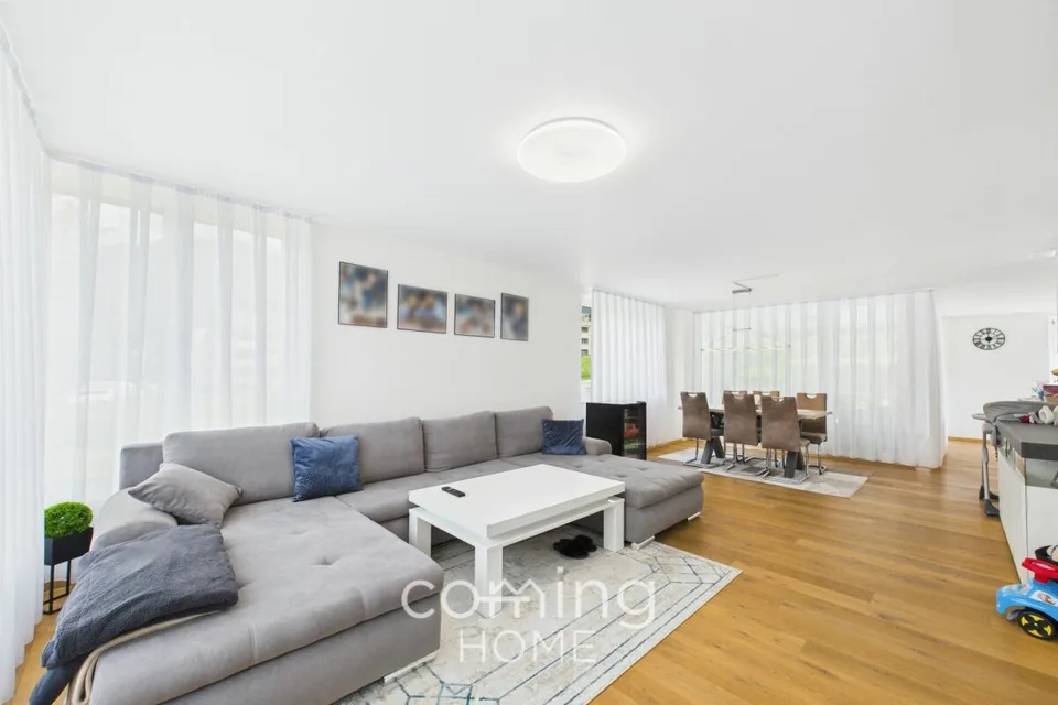 Viel Platz für die Familie - 5.5-Zimmer-Wohnung in naturnahem Brig-Glis