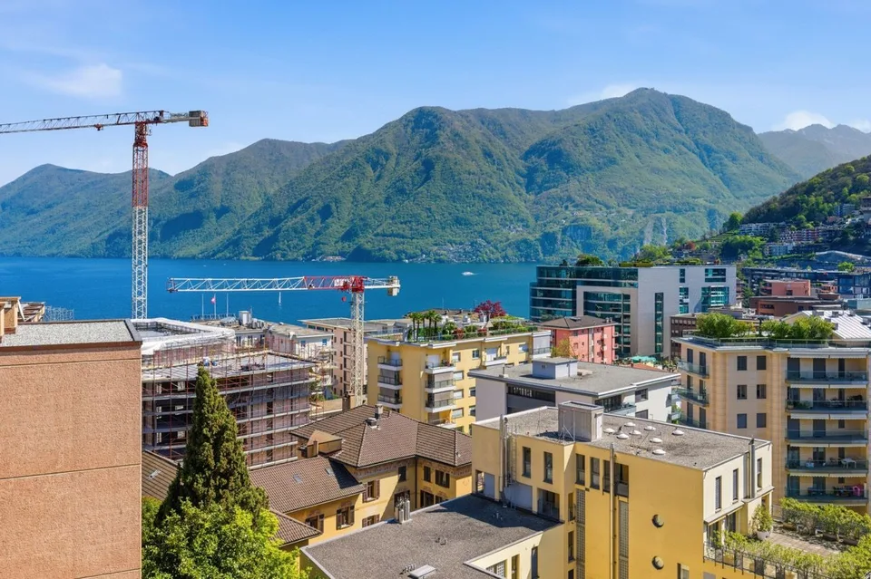 Exklusives Duplex-Penthouse mit großer Panoramaterrasse und unvergleichlichem Seeblick – Foto 11 von 12
