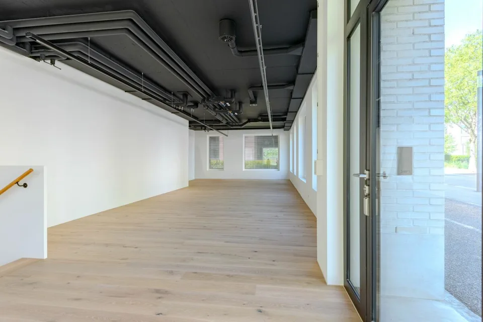 Moderne Büroflächen im Max-Dudler-Gebäude in Rheinfelden (AG)