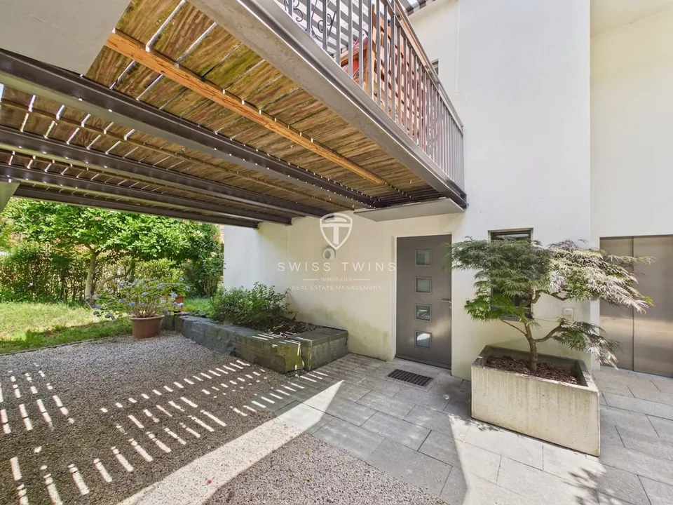 Maison mitoyenne de 5,5 pièces avec vue lointaine et terrasse à Horgen
