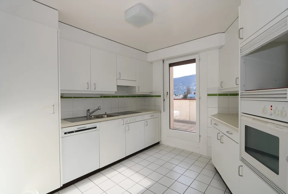 Appartamento attico di 5 locali con soppalco e terrazza a Thônex – foto 9 di 13