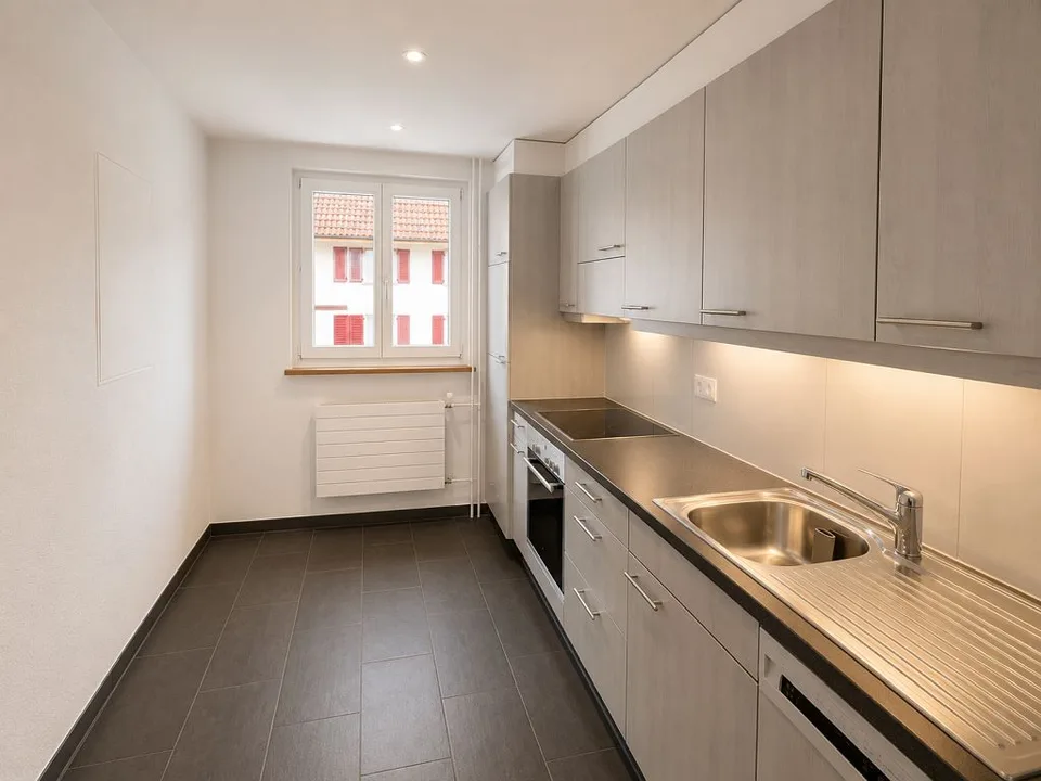 4-bedroom apartment, ground floor left