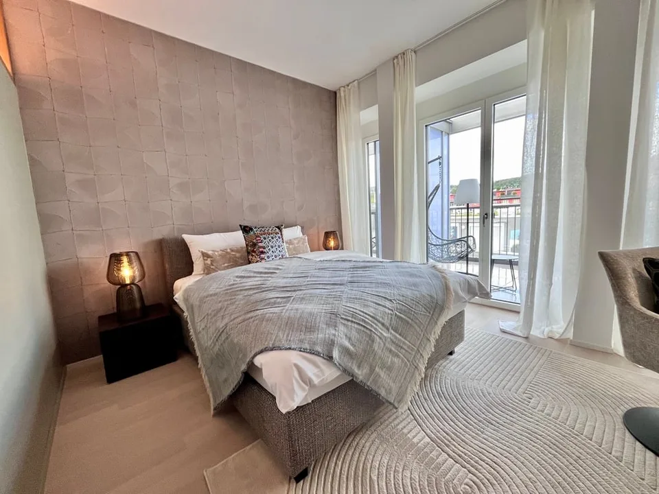 NEUE WUNDERSCHÖNE WOHNUNG IM BEGEHRTEN SEEFELD / NEW BLISSFUL APARMENT IN SOUGHT-AFTER SEEFELD